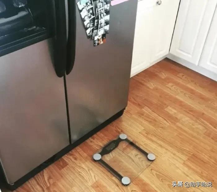 女生的打*裤底**太勒怎么办?哈哈哈哈哈,妈妈改后感到了窒息