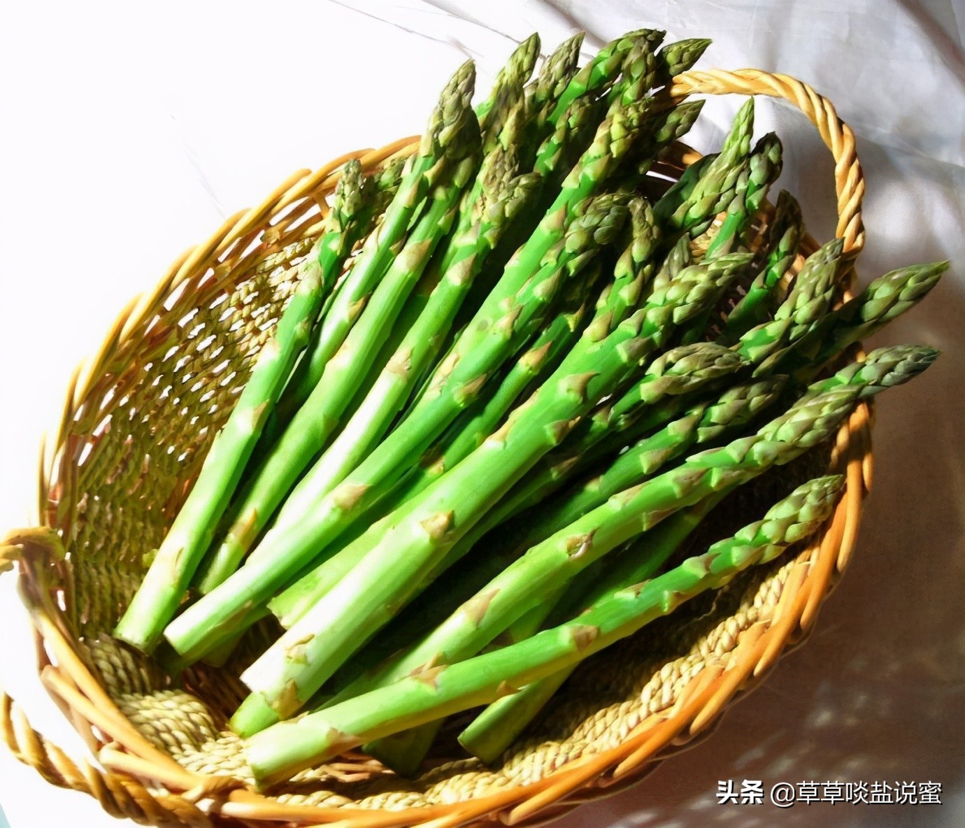 清炒白灼芦笋的做法,芦笋炒韭菜的做法大全