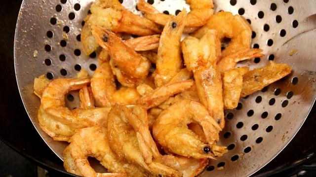 今天才知道,虾头不能随便乱吃,别傻傻分不清,看完告诉家里人