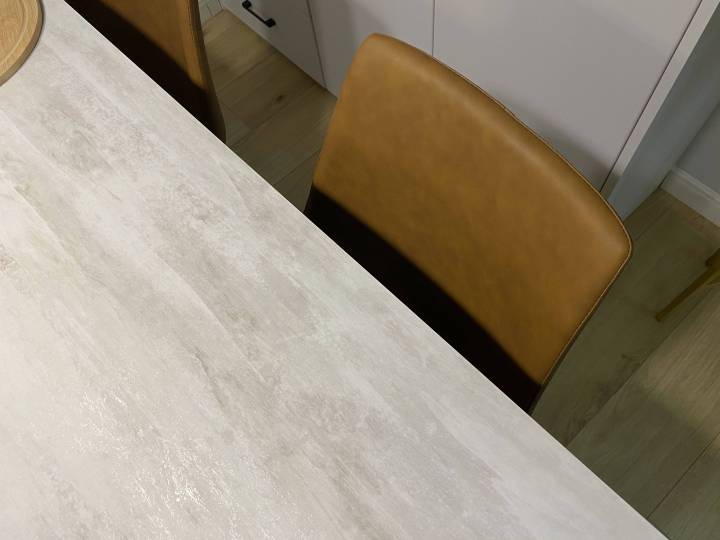 如熙高端定制,140平三室两厅两卫装修意式轻奢风