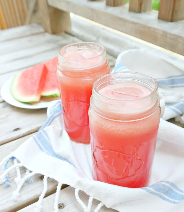 三款少女色的夏日饮品，自己动手，给你女友一份爱的关怀哦