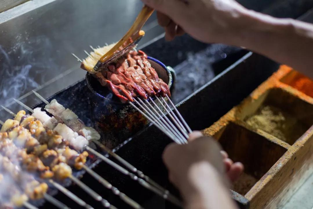 “大金链子小手表，一天三顿吃烧烤”徐州16家烧烤扛把子都在这儿