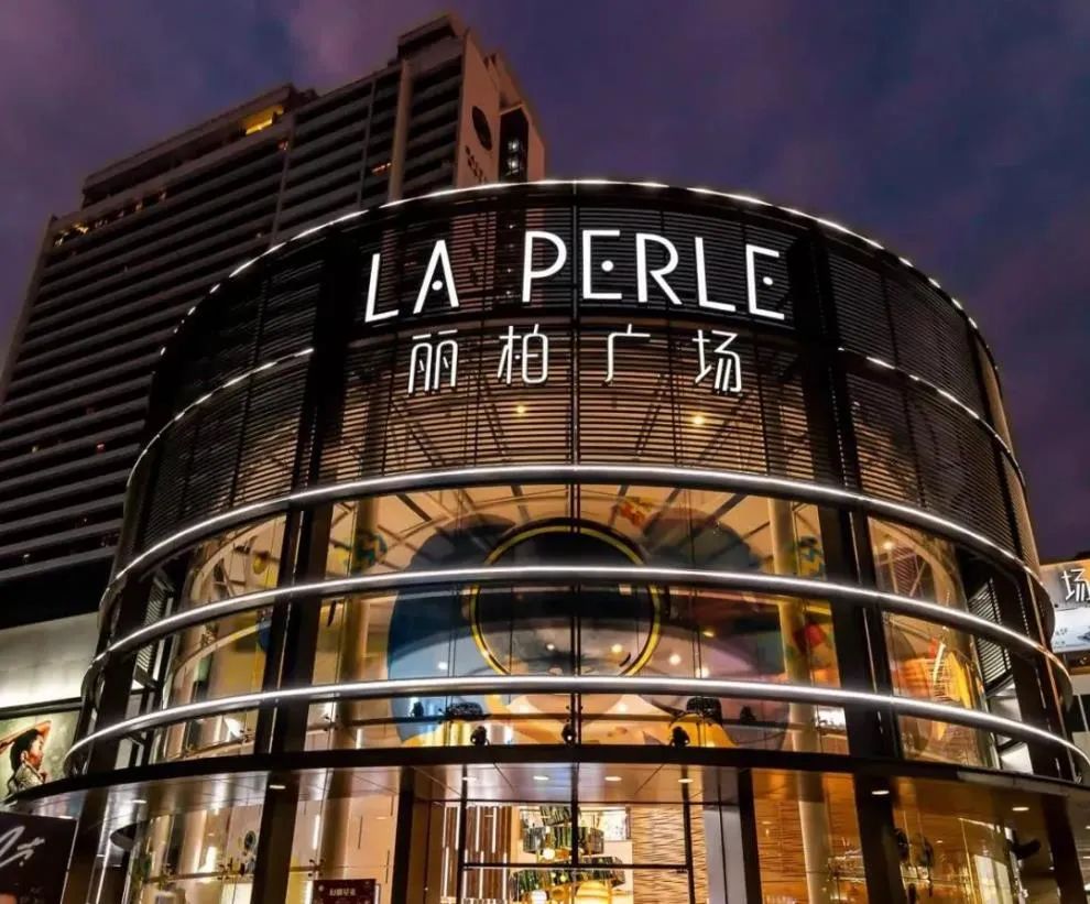 痛心！昔日爱马仕变发廊，这个顶奢商场还有救吗？