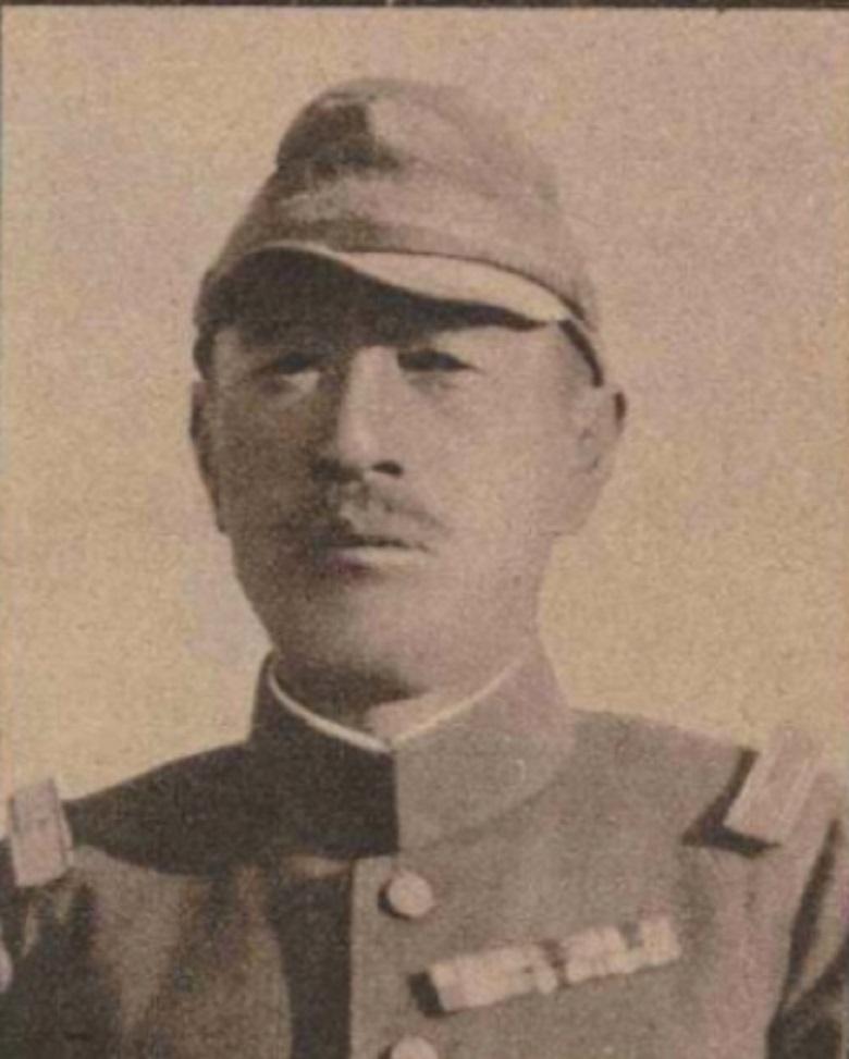 小战士击毙14个凶徒壮烈牺牲,四发炮弹干掉日军中将