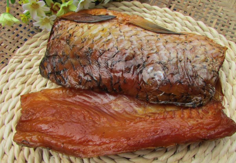 腌腊鱼挂之前需要清洗吗,腌腊鱼要不要把盐炒起来