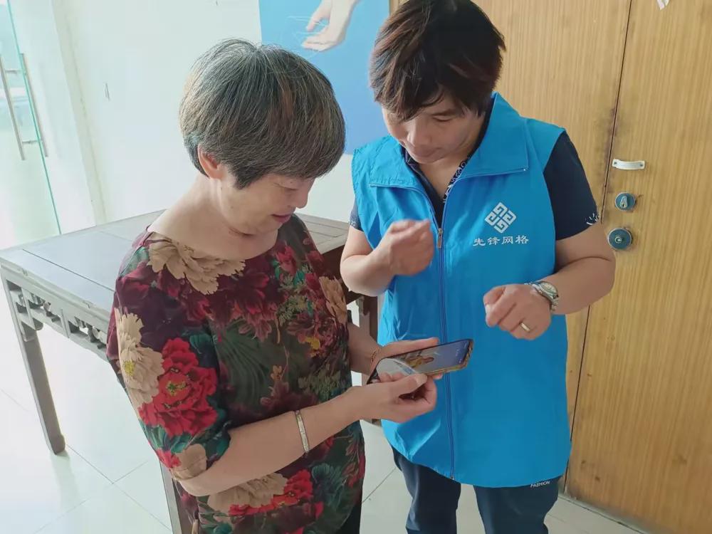 我为群众办实事社区环境靓起来,我为群众办实事与乡村振兴相结合