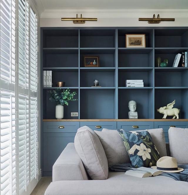 主卧大浴缸衣帽间,独立式浴缸衣帽间