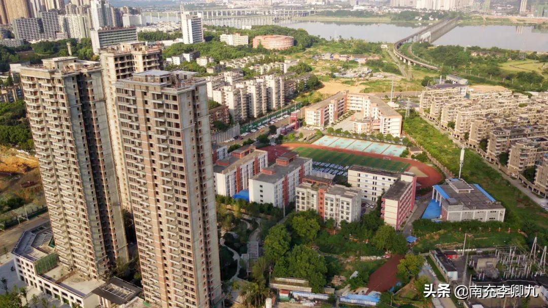 一江两岸一线江景,一江两岸景观提升