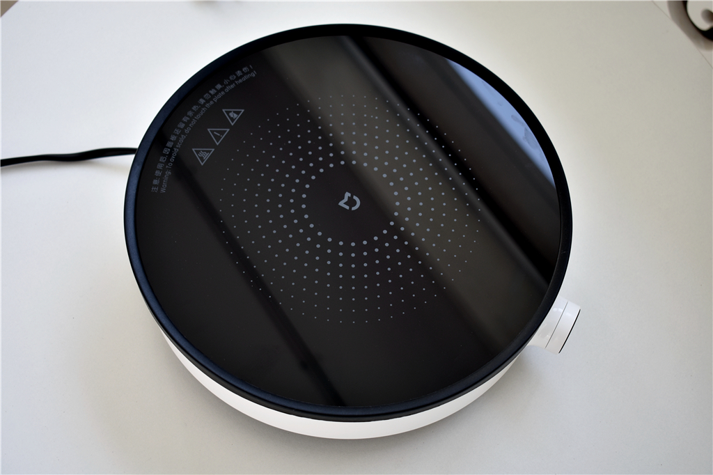 小米电磁炉青春版跟智能版哪个好,米家电磁炉青春版和小米a1哪个好