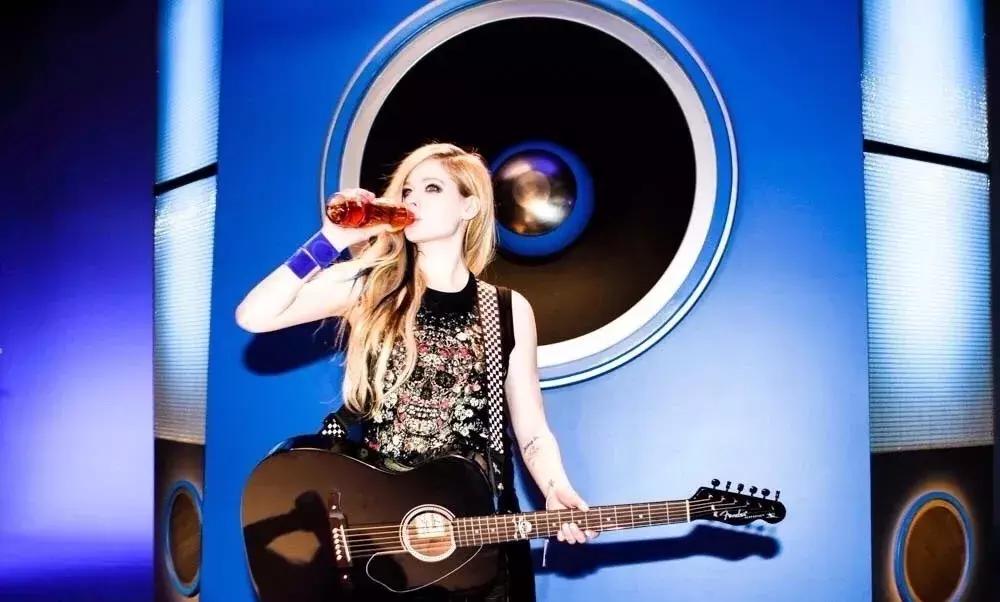 艾薇儿dj打碟,艾薇儿麻辣鸡