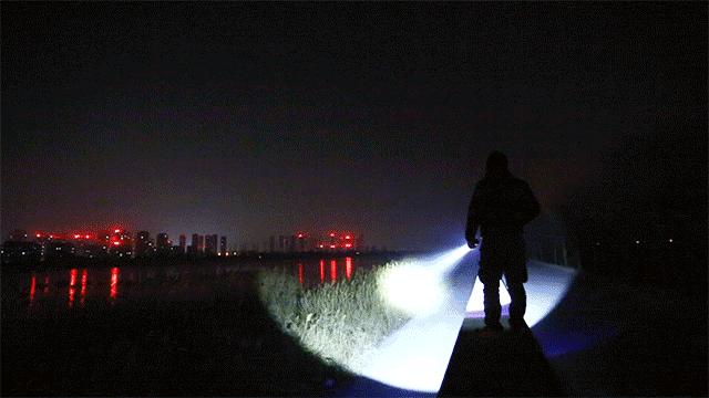 性能怪兽7500流明超级远射雷鸣兔SD90评测#科技快报#