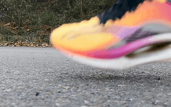 跑鞋体验测评,李宁缓震最好的跑鞋