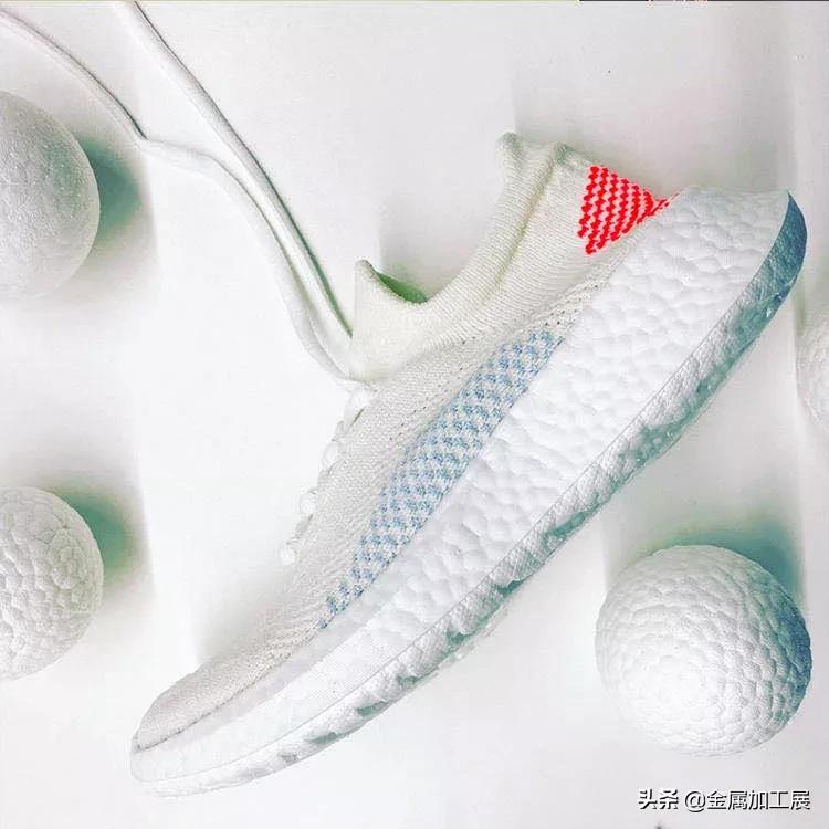 最强踩屎感的运动鞋,踩屎感很强的运动鞋