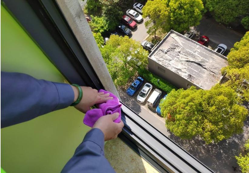 铝合金门窗怎么养护,铝合金门窗用什么保养最好