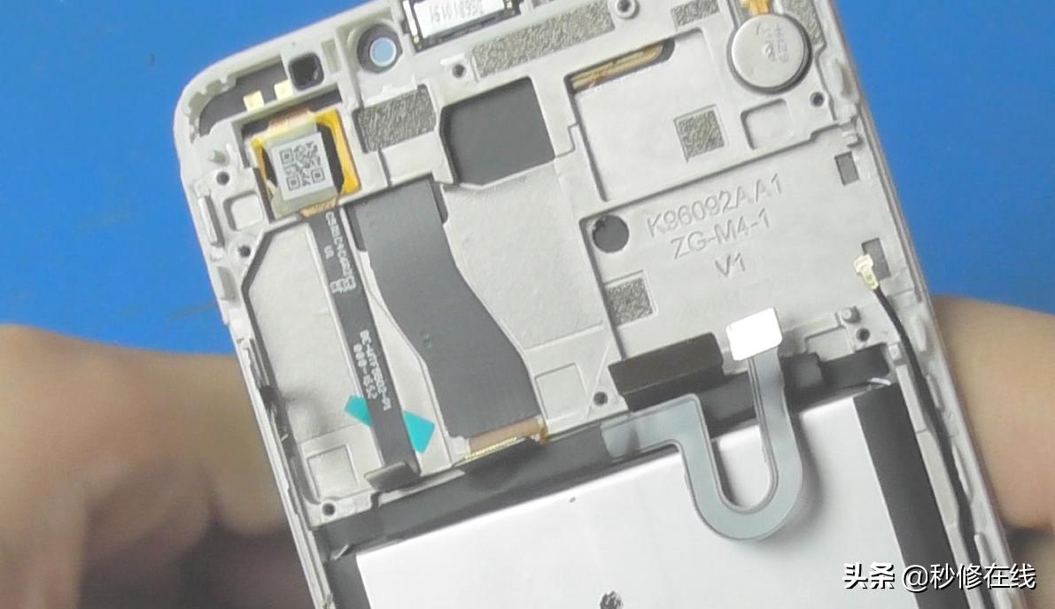 魅蓝note5拆机换尾插,魅蓝note5拆机