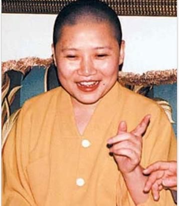 出家20多年的李娜,李娜为什么在事业巅峰时候出家