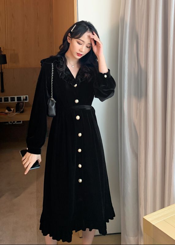 2023法式复古秋冬季气质连衣裙,2022法式复古小众高级感连衣裙