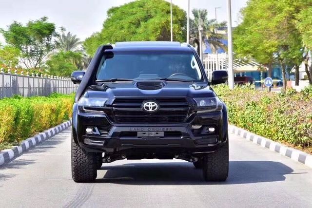 陆巡兰德酷路泽4500柴油版24款,兰德酷路泽5.7v8陆巡5700顶配