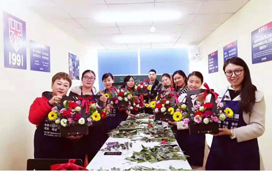 女人的美源于自信,一个女人的美丽的秘诀是什么