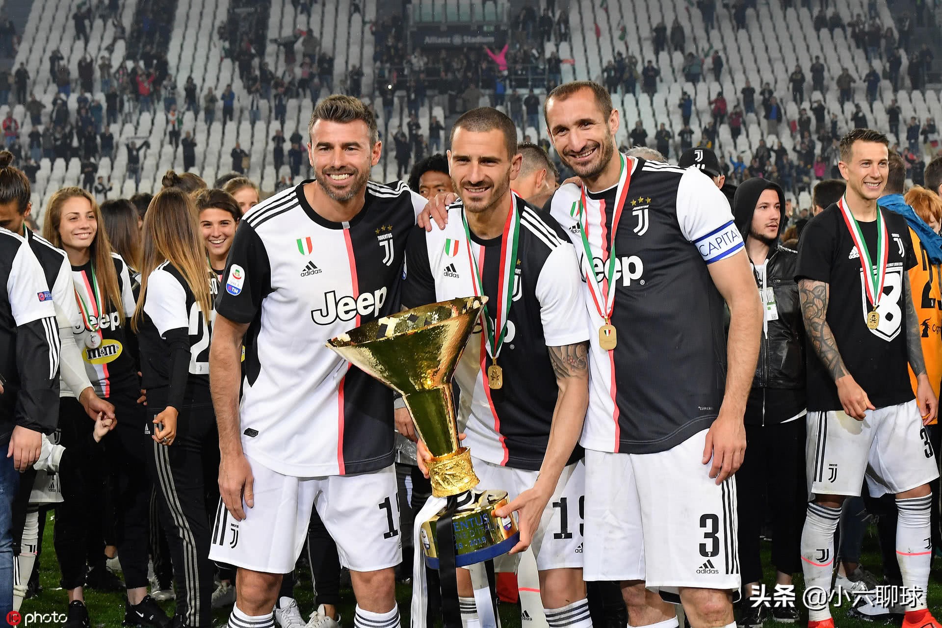 终于来了！尤文的新后防领袖——荷兰球星德利赫特全方位技术分析