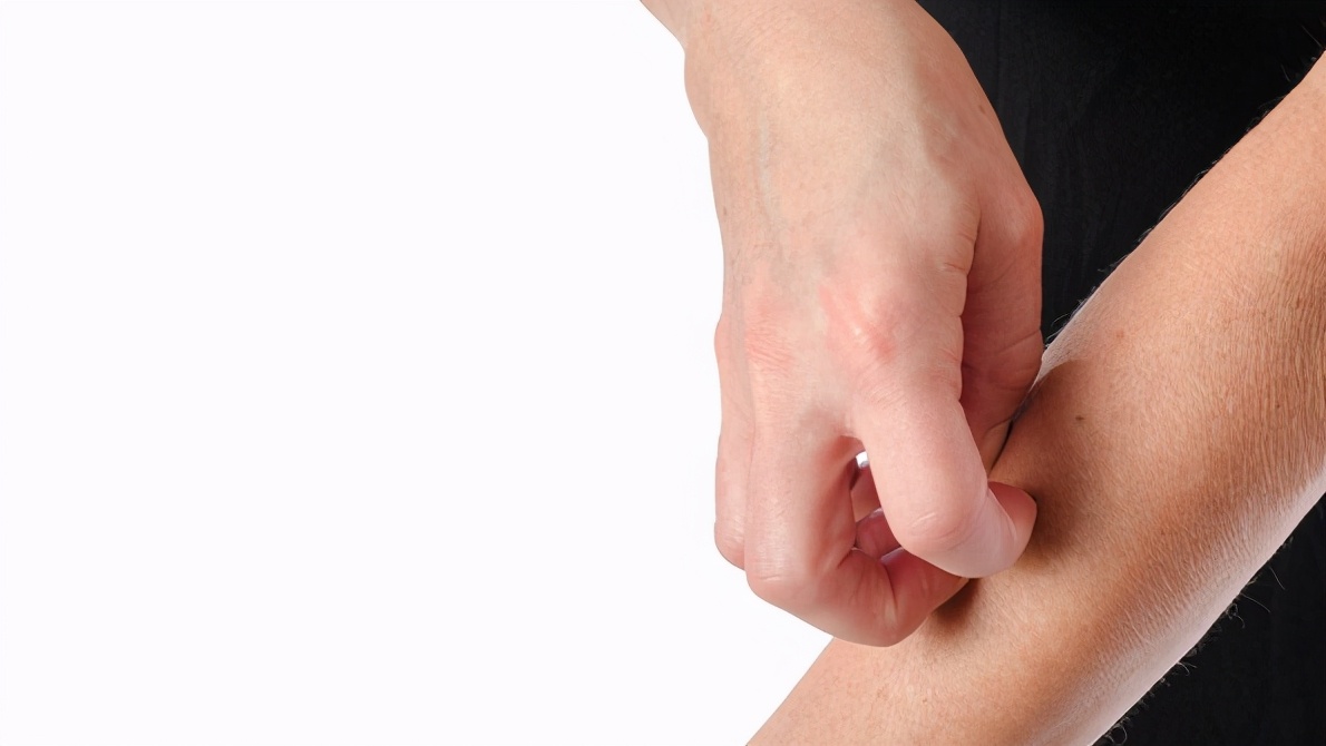 *处私**发痒、长疙瘩:这种病无法治愈,影响胎儿发育,无*生活性**也有