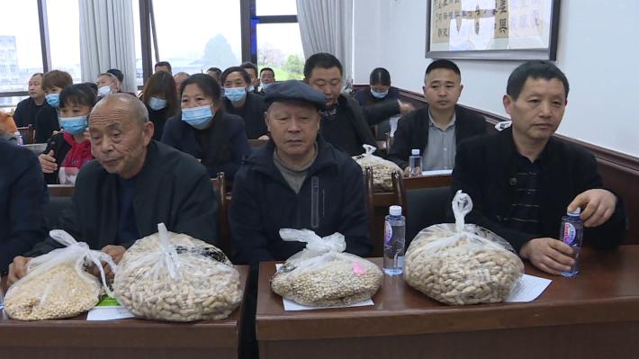 你来说一说：发生在南充嘉陵龙蟠的这件事，是不是极度舒适？