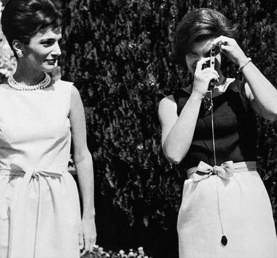 肯尼迪夫人杰奎琳梦露,肯尼迪夫人杰奎琳和玛丽莲梦露