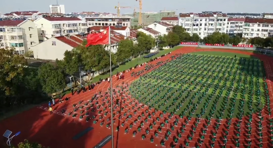 南京高淳区实验小学二年级学生诗朗诵《春风诵春诗》