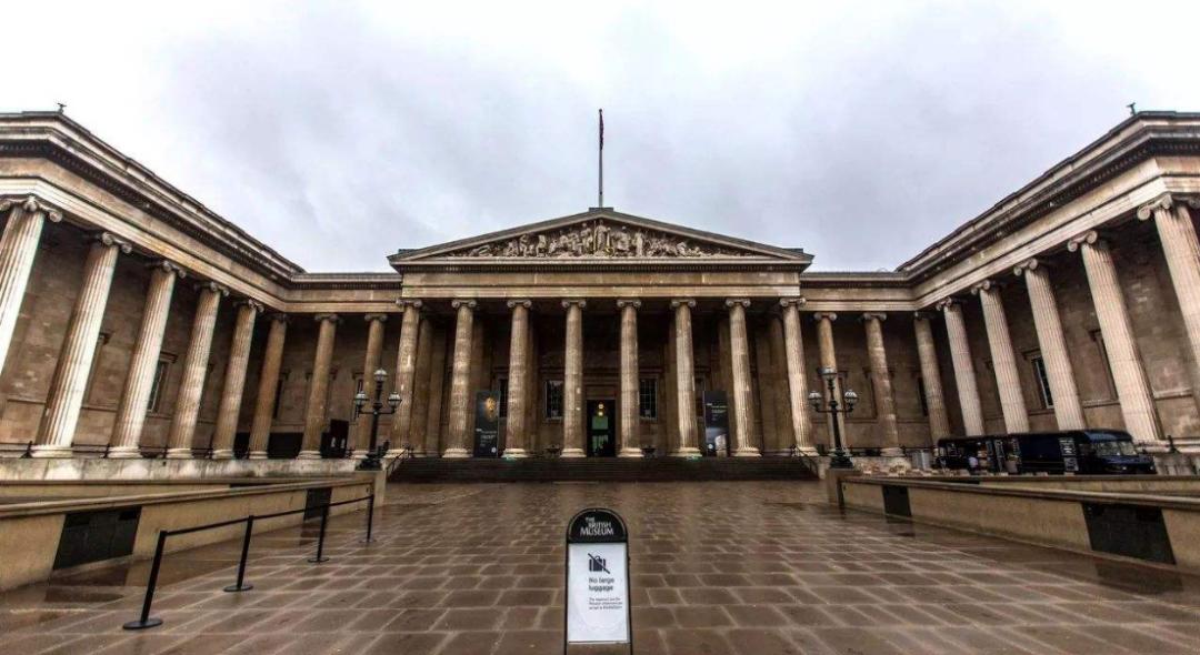 lv老板的旗下奢侈品,lv创始人豪宅