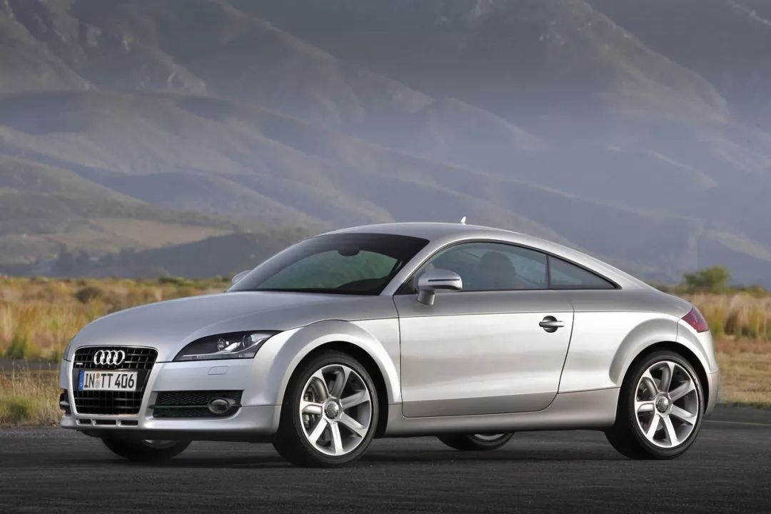 比较便宜的敞篷车十万以内的,便宜敞篷好看家用的车