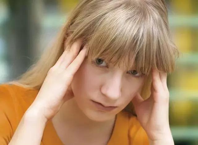 肺有点不舒服就要咳嗽是什么原因,如果肺上有疾病有什么反应