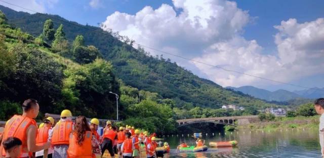 飞行体验千岛湖,千岛湖漂流体验