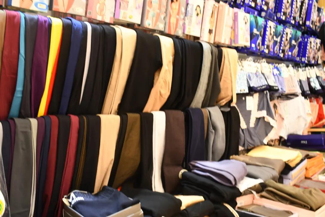 乌鲁木齐购物帽子,逛乌市