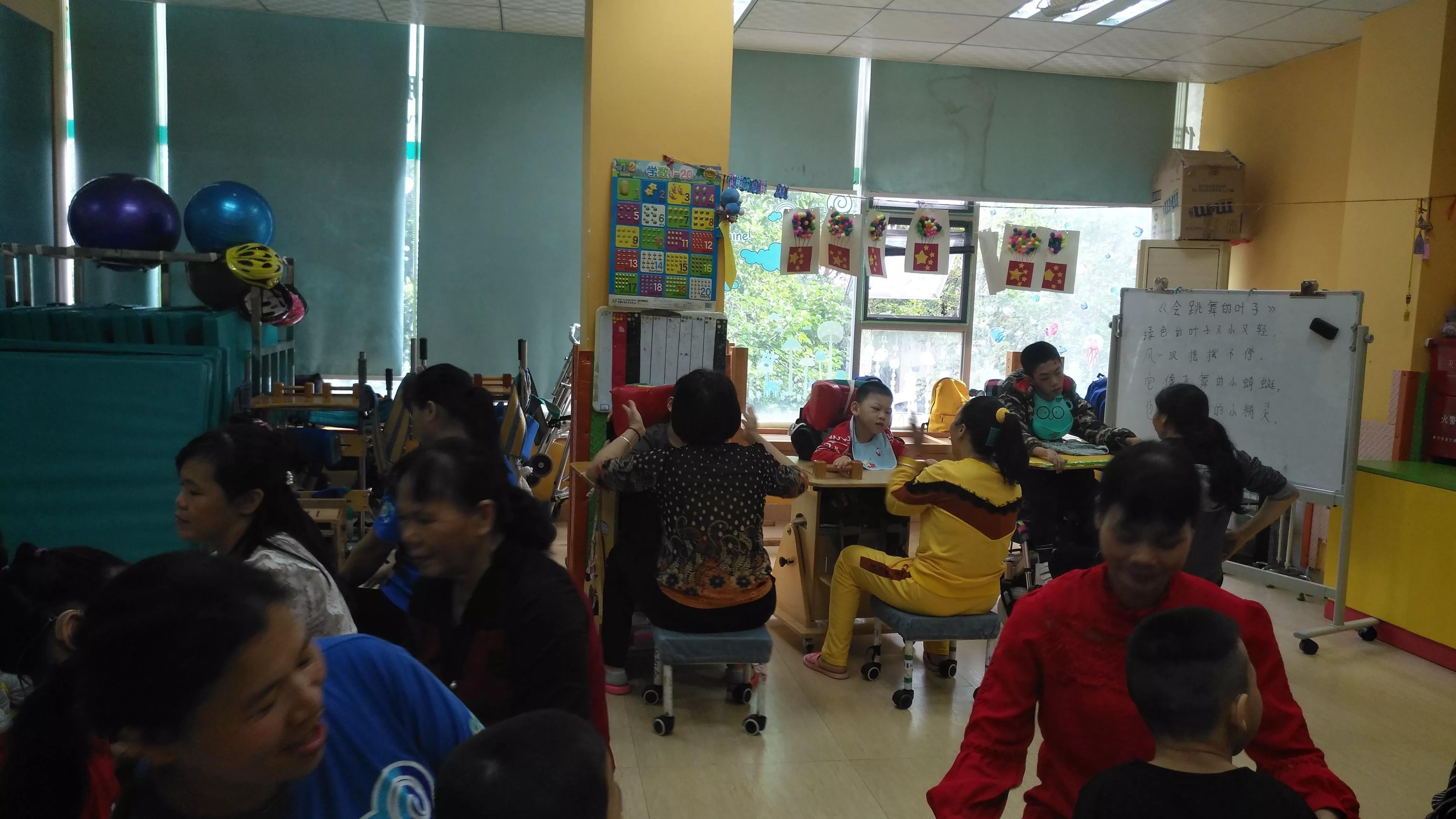 关爱自闭症儿童临沧,关爱脑瘫儿童湖南省