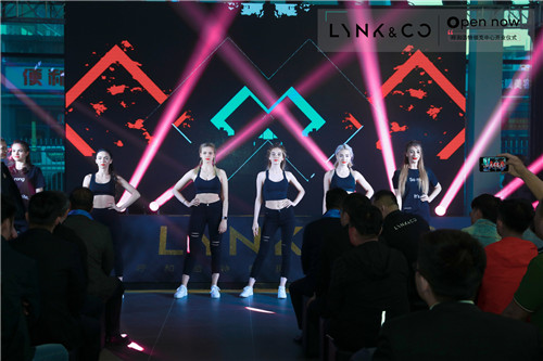 领潮来袭时“克”突击奥捷盈科领克中心盛大开业