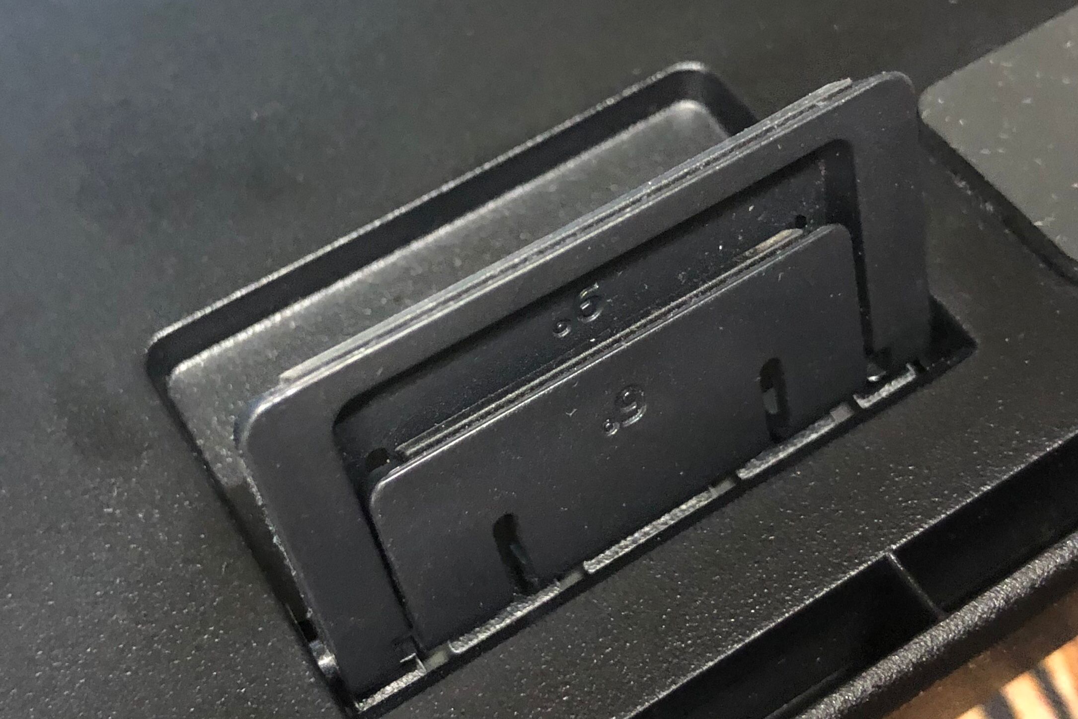 雷蛇黑寡妇v3键盘如何调节灵敏度,雷蛇黑寡妇游戏键盘测评