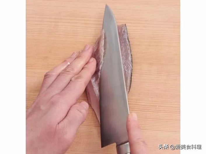 鱼去骨切法视频,剔鱼骨切鱼片技巧