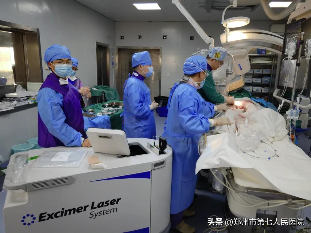 我院应用准分子激光斑块消蚀术成功治疗2例复杂冠脉病变患者