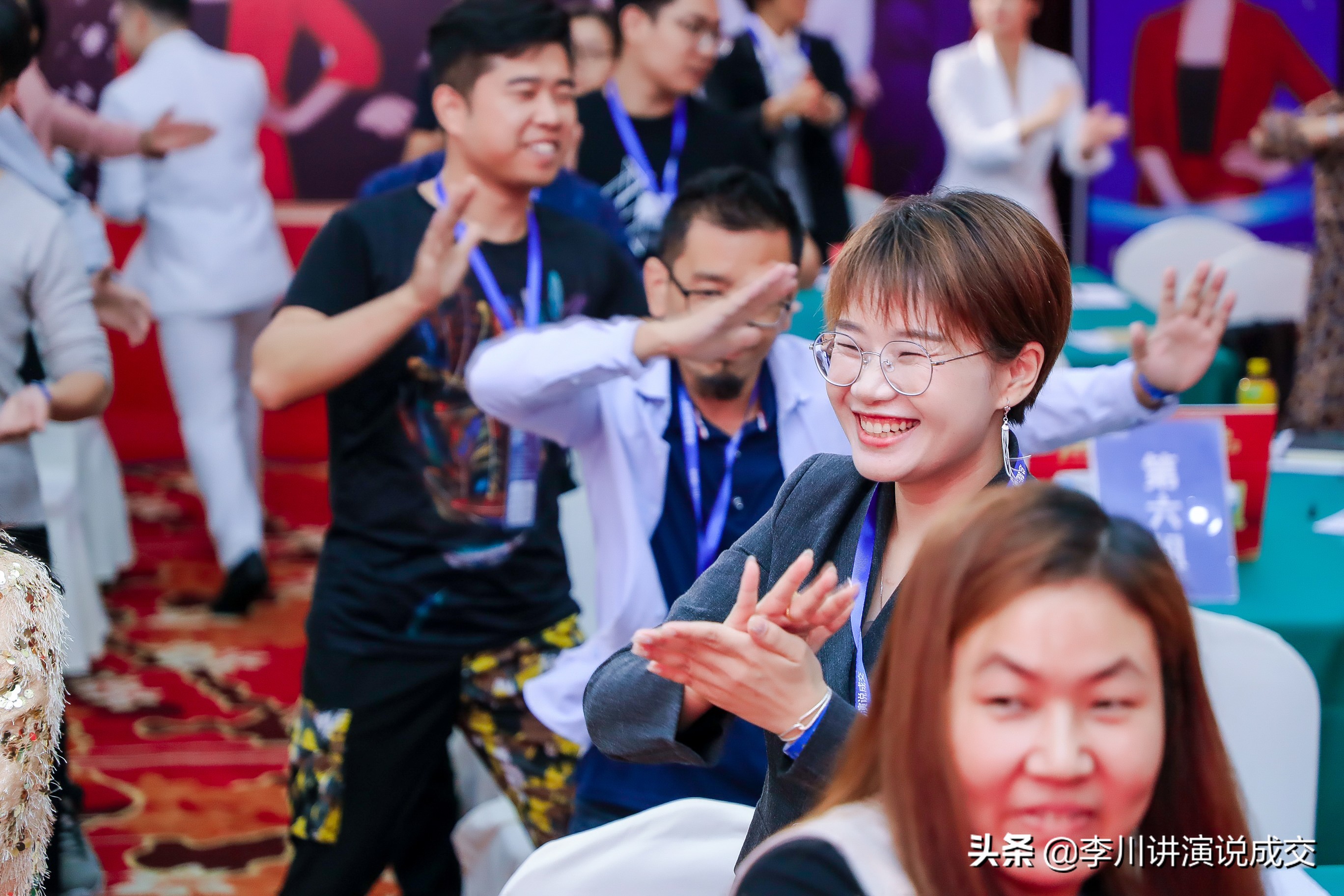 当客户说考虑考虑你怎么回答呢,推销保险客户说我考虑考虑怎么办