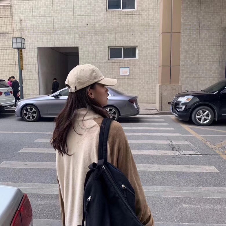 早春的第一件休闲外套,必须要有“棒球服”的身影