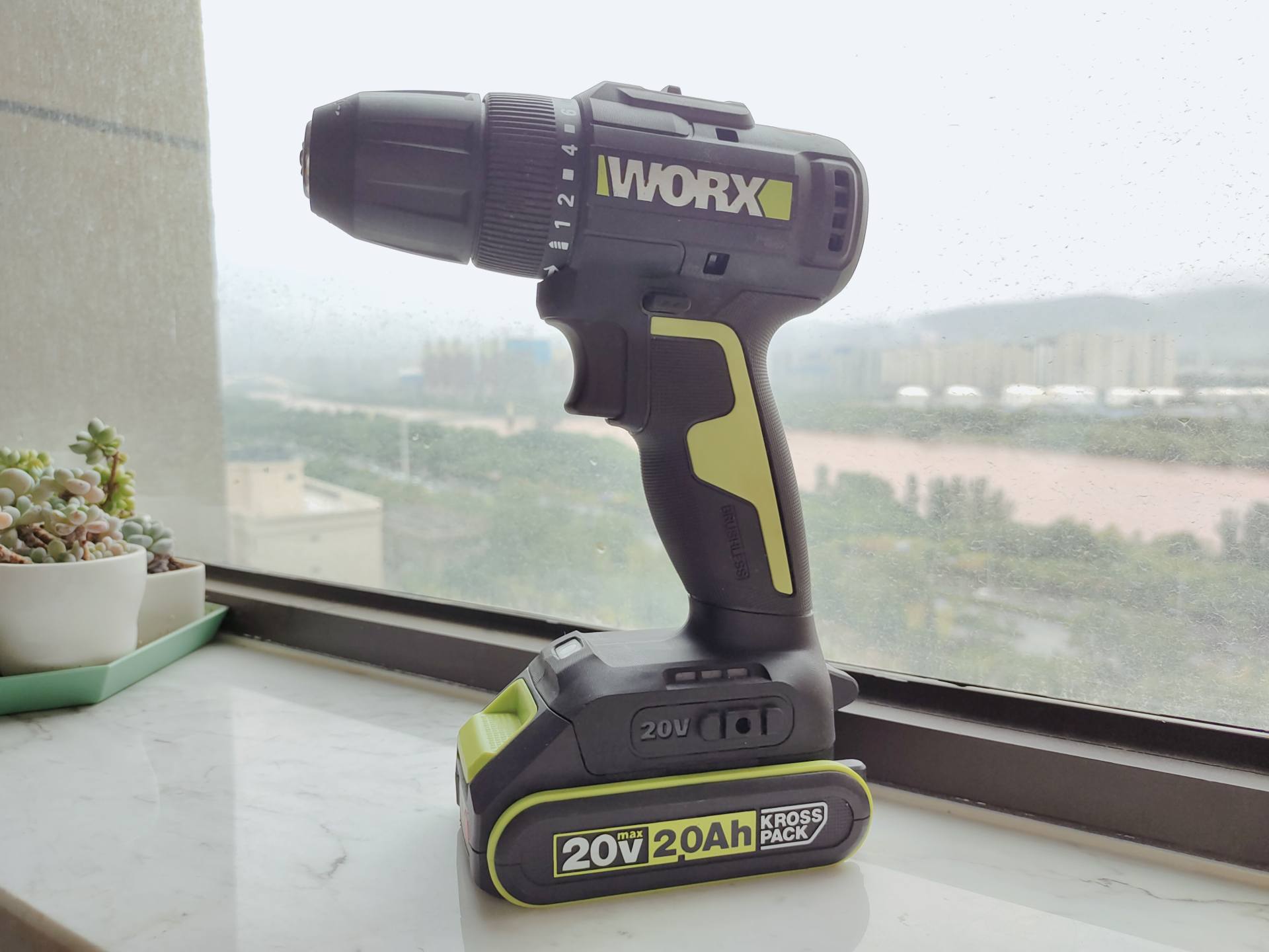 搬砖人的工具，WORX威克士20V锂电钻WE212