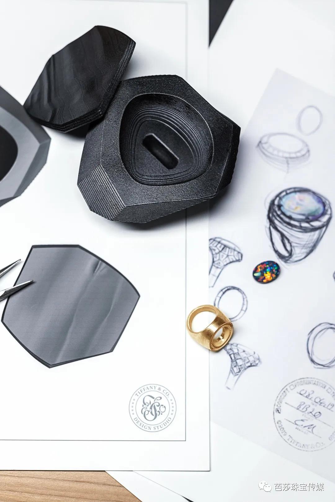 大牌高珠扎堆“上新”,外行看热闹、内行看什么?