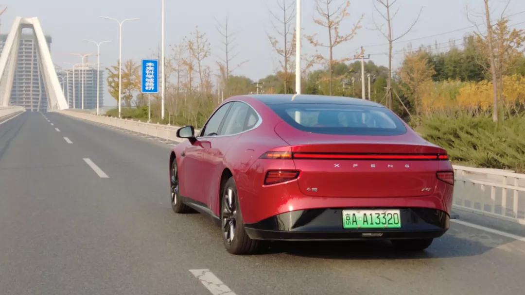 小鹏p7480g和480n的区别,试驾体验小鹏p7