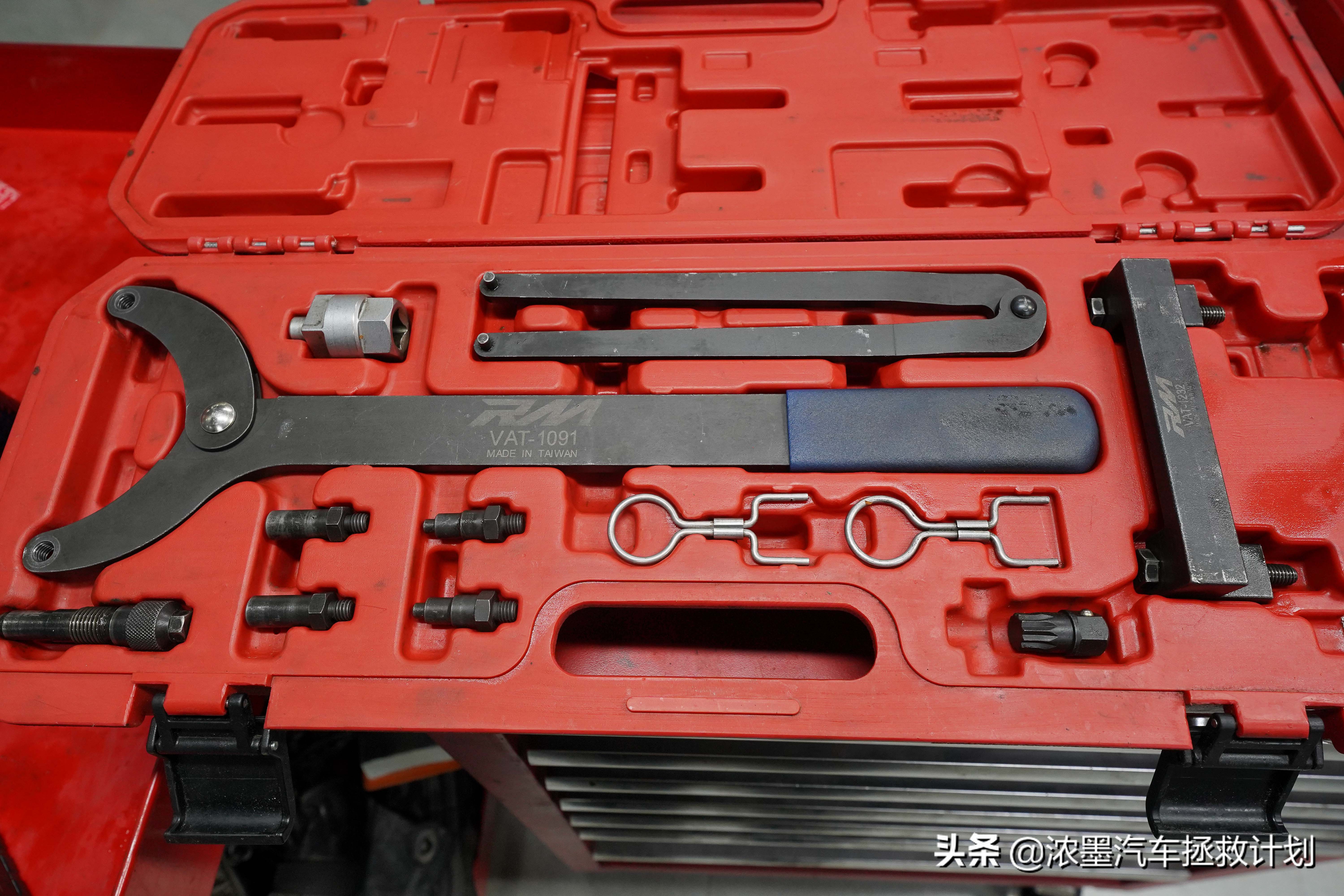 09款途锐全车修复翻新,完美修复一台即将报废的途锐