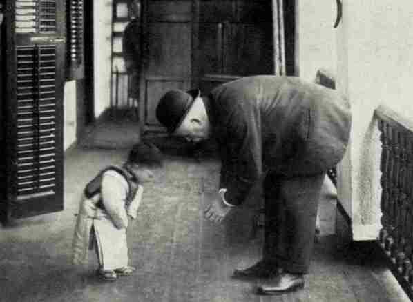 绝版合影视频完整版,80年代怀旧合影图片大全