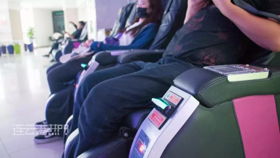 只带一百块钱去成都,带你逛苏宁