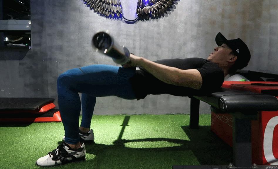 最有效的臀部凹陷训练,怎么通过臀部训练改善臀凹陷