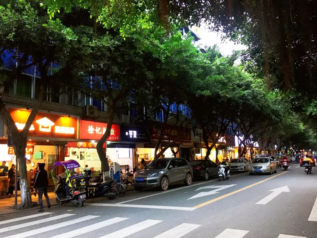 新都美食推荐串串店有哪些,新都美食推荐哪些店铺