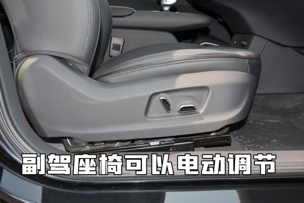 打车遇见红旗l5,新能源红旗e-qm5落地价