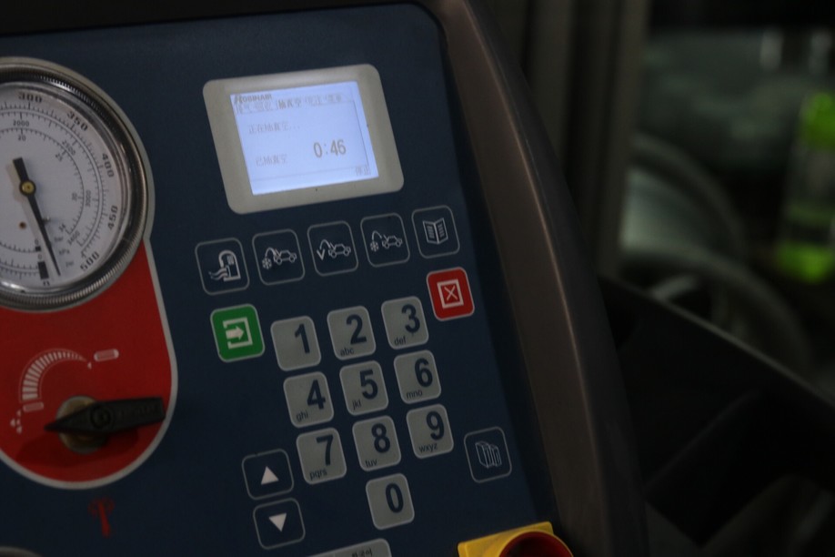 怪兽修车奥德赛,怪兽修车日记奥迪